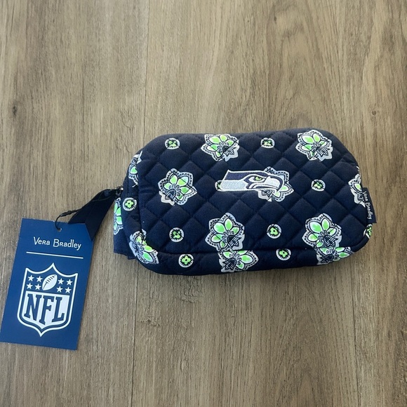 Vera Bradley Seattle Seahawks Cotton Mini Belt Bag (Navy/Neon Green Bandana) NWT - Picture 4 of 6